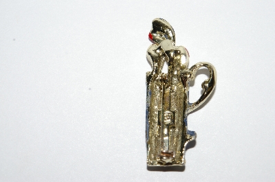 **MBA #E51-321   "Vintage Goldtone Enameled Golf Bag Pin"