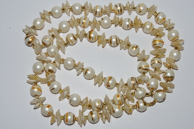 +MBA #E51-090   "Vintage Milti Colored Thermoplastic Bead Necklace"