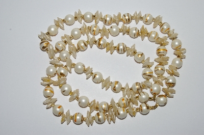 +MBA #E51-090   "Vintage Milti Colored Thermoplastic Bead Necklace"