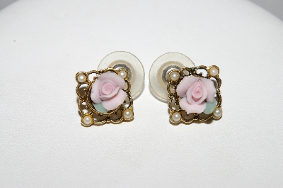 +MBA #E51-033    "Vintage Gold Tone Pink Porcelain Rose & Faux Pearl Pierced Earrings"
