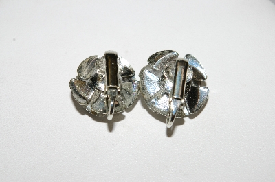 +MBA #E51-001   "Vintage Silvertone Mesh Rose Clip On Earrings"