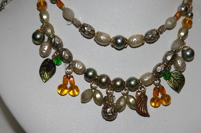 +MBA #E54-172   "Vintage Lot Of 2 Lucite, Acrylic & Glass Bead Necklaces"