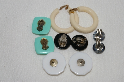 +MBA #E54-196   "Vintage Lot Of "5" Pairs Multi Colored Lucite Earrings"