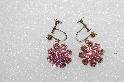 +MBA #E55-011   "Vintage Gold Tone Pink Crystal Rhinestone Screw Back Earrings" 