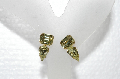 +MBA #E55-047   "Vintage Gold Tone Yellow Crystal Rhinestone Earrings"