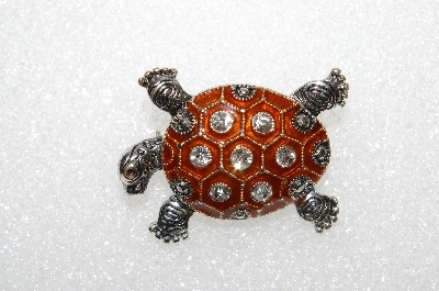**MBA #E55-166   "Vintage Silvertone Clear Crystal Enameled Turtle Pin"