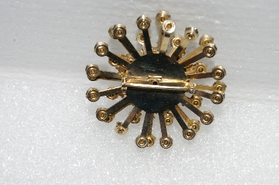 **MBA #E55-135   "Vintage Gold Tone Green Crystal Rhinestone Brooch"