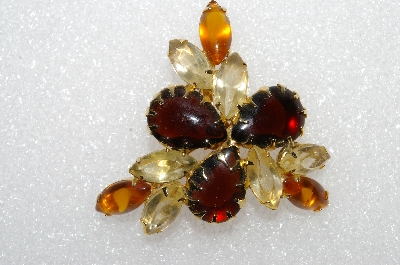 **MBA #E55-118   "Vintage Gold Tone Multi Colored Glass Stone Pin"