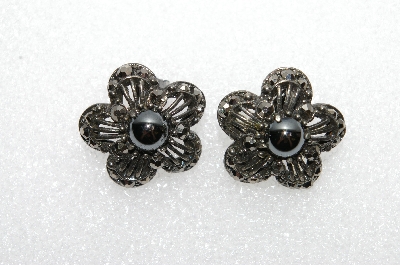 +MBA #E55-281   "Weiss Antiqued Silvertone Black Glass Stone Clip On Earrings"