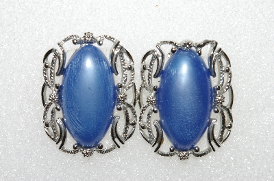 +MBA #E56-120   "Sarah Coventry Large Blue Acrylic Stone Clip On Earrings"