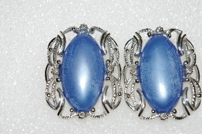 +MBA #E56-120   "Sarah Coventry Large Blue Acrylic Stone Clip On Earrings"