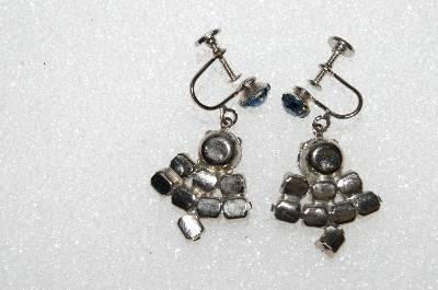 +MBA #E56-099   "Vintage Silvertone Dark & Light Blue Crystal Rhinestone Screw Back Earrings"