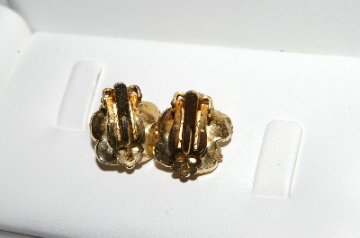+MBA #E56-129   "Vintage Gold Plated Blue Stone Rose Clip On Earrings"