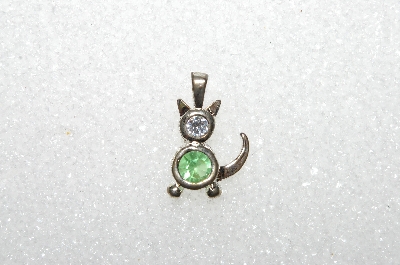 MBA #S51-141   "1980's Sterling August Cat Pendant"
