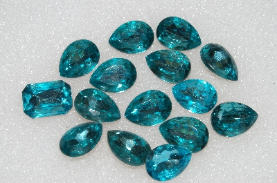 +MBA #S51-307   "Vintage Lot Of 15 Large Blue Topaz Colored Glass Rhinestones"