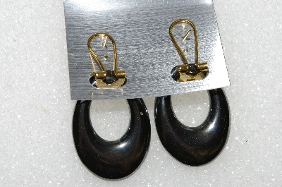 +MBA S51-168   "Gold Plated Two Part Hematite Pierced Earrings"