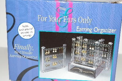 +MBA #S30-130   "Clear Acrylic 60-Pair Earring Organizer"