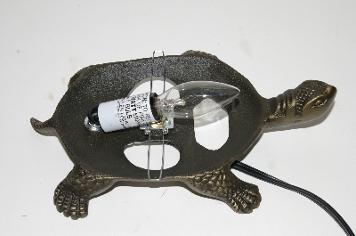 +MBA #S30-065   "2003 White Crackle Lighted Turtle Accent Lamp"