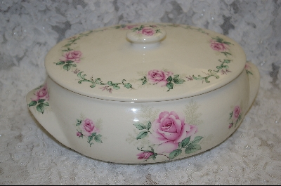 +MBA #6842  Large Oval Casserole Dish W / Lid