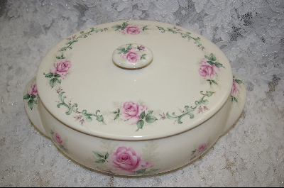 +MBA #6842  Large Oval Casserole Dish W / Lid