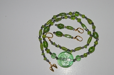 +MBA #B3-055  "Luster Lime Green Glass Bead Necklace & Matching Earring Set"