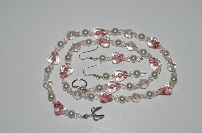 +MBA #B3-043  "Breast Cancer Clear Glass Heart Beads,White Pearls & Crystal Necklace & Earring Set"