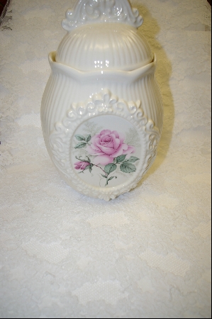 +MBA #6785  Large Formal Ceramic Cookie Jar