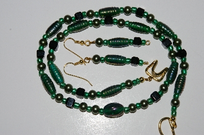 +MBA #B4-2974  "Green Luster Glass, Black Glass & Pearl Necklace & Matching Earring Set"