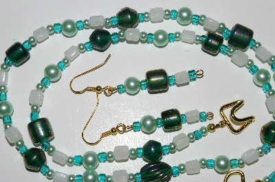 +MBA #B5-012  "Luster Green Glass & White Translucent Glass Bead Necklace & Matching Earring Set"