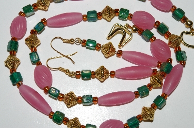 +MBA #B6-130  "Pink & Green Glass Bead Necklace & Matching Earring Set"