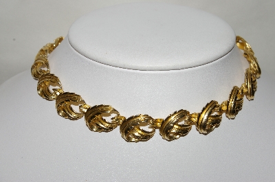 +MBA #88-162  "Vintage Gold Plated Fancy Leaf Chocker"