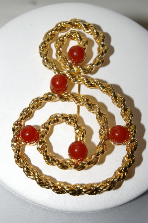 +MBA #88-182  "Large Gold Finish Cabachon Stone Avon Brooch"