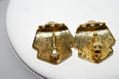 +MBA #88-174  "Napier Goldtone Black Enamel & White Glass Pearl Clip On Earrings"