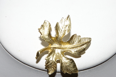 +MBA #88-225  "Gold Plated Maple Leaf Pin"