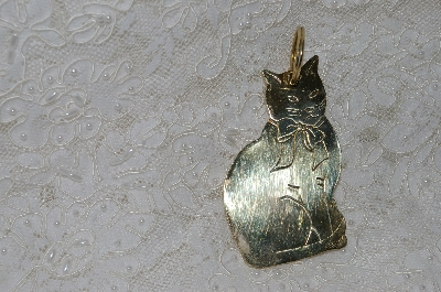 +MBA #SG9-131    "Gordon Fraser Signed Solid Brass Fancy Cat Key Ring"