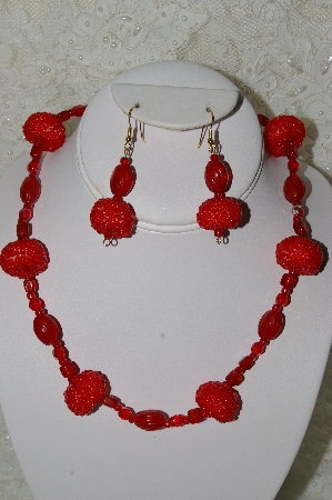 +MBAHB #33-165  "Fancy Hand Made Red Seed Bead Cluster Beads & Fancy Red Glass Necklace & Matching Earring Set"