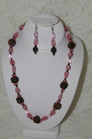 +MBAHB #33-023  "Fancy Hand Made Rose Petal Beads, Pink Luster Glass Bead & Faceted Pink Crystal Beaded Necklace & Matching Earring Set"