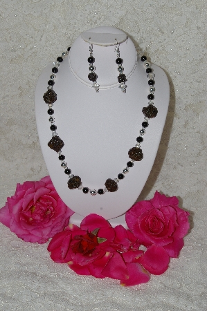 +MBAHB #33-064 "Fancy Hand made Victorian Rose Petal Beads, Sterling Silver Beads, Clear Glass Beads & Black Glass Bead Necklace & Matching Earring Set"