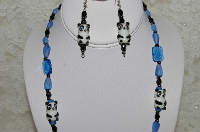 +MBAHB #33-049  "Fancy Lampworked Glass Panda & Blue Glass Bead Necklace & Matching Earring Set"