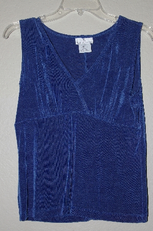 +MBADG #18-009  "The Travel Collection Blue Knit Top"