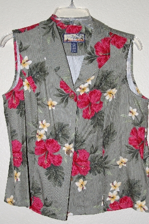 +MBADG #31-295  "Havana Jack Cafe Fancy Floral Button Front Top"