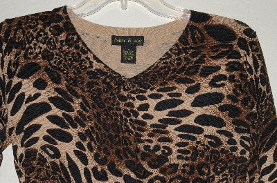 +MBADG #28-509  "Faith & Zoe Fancy Animal Print Sweater"