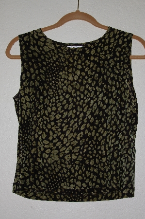 +MBADG #26-018  "The Travel Collection Green Animal Print Stretch Tank"