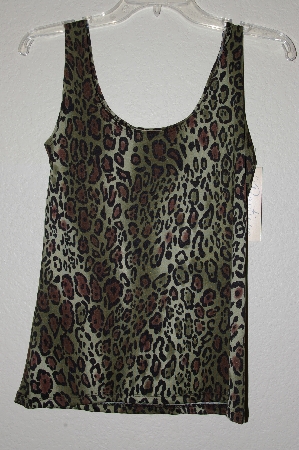 +MBADG #11-046  "Boutique Essential Green Animal Print Stretch Tank"