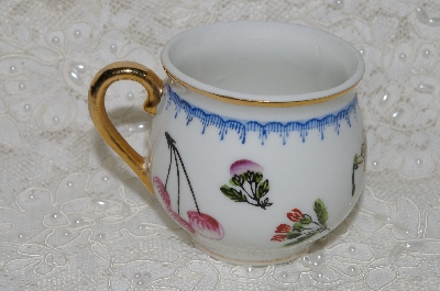 +MBADG #31-141  "Vintage Small Hand Painted China Cup"