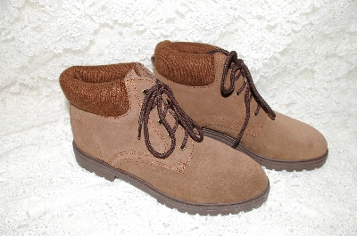 +MBAB #29-291  "Premier Brown Sweater Hiker Boot"