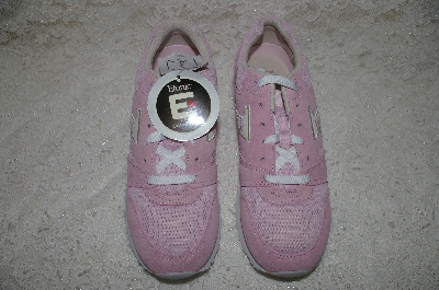 +MBAB #29-181  "Etonic Suede & Nylon Lace Up Comfort Walking Shoes"