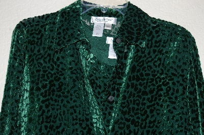 +MBAMG #25-282  "Coldwater Creek Green velvet Burnout Blouse & Tank Set"