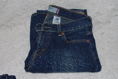+MBANF #473  "Size 6 Long  "Levi's Misses Preshrunk 515 Blue Jeans"