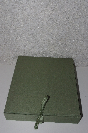 +MBAMG #0031-149  "Lisa Bearnson "All About Me" Scrap Booking Album & Accessories"